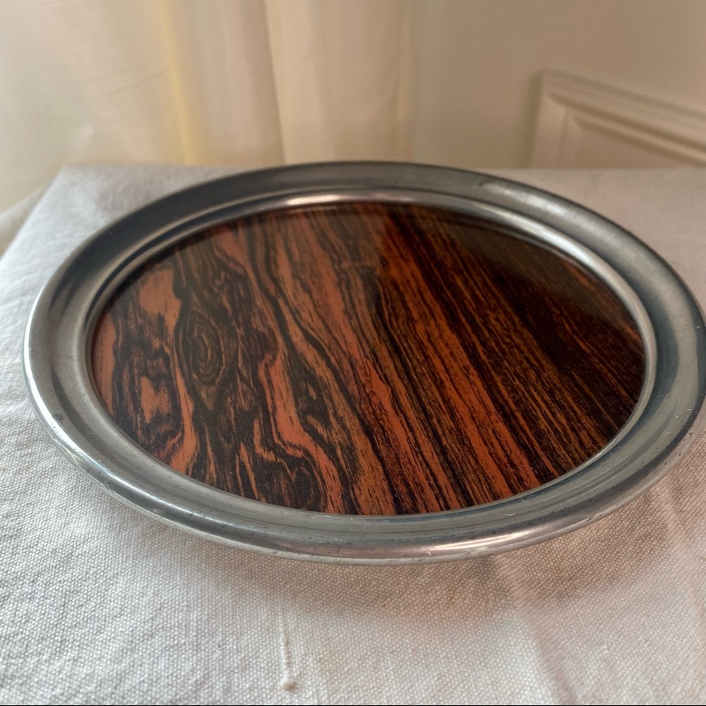 Vintage Mid Century Pewter and Wood Grain Formica 7" Round Tray, Web Pewter.
